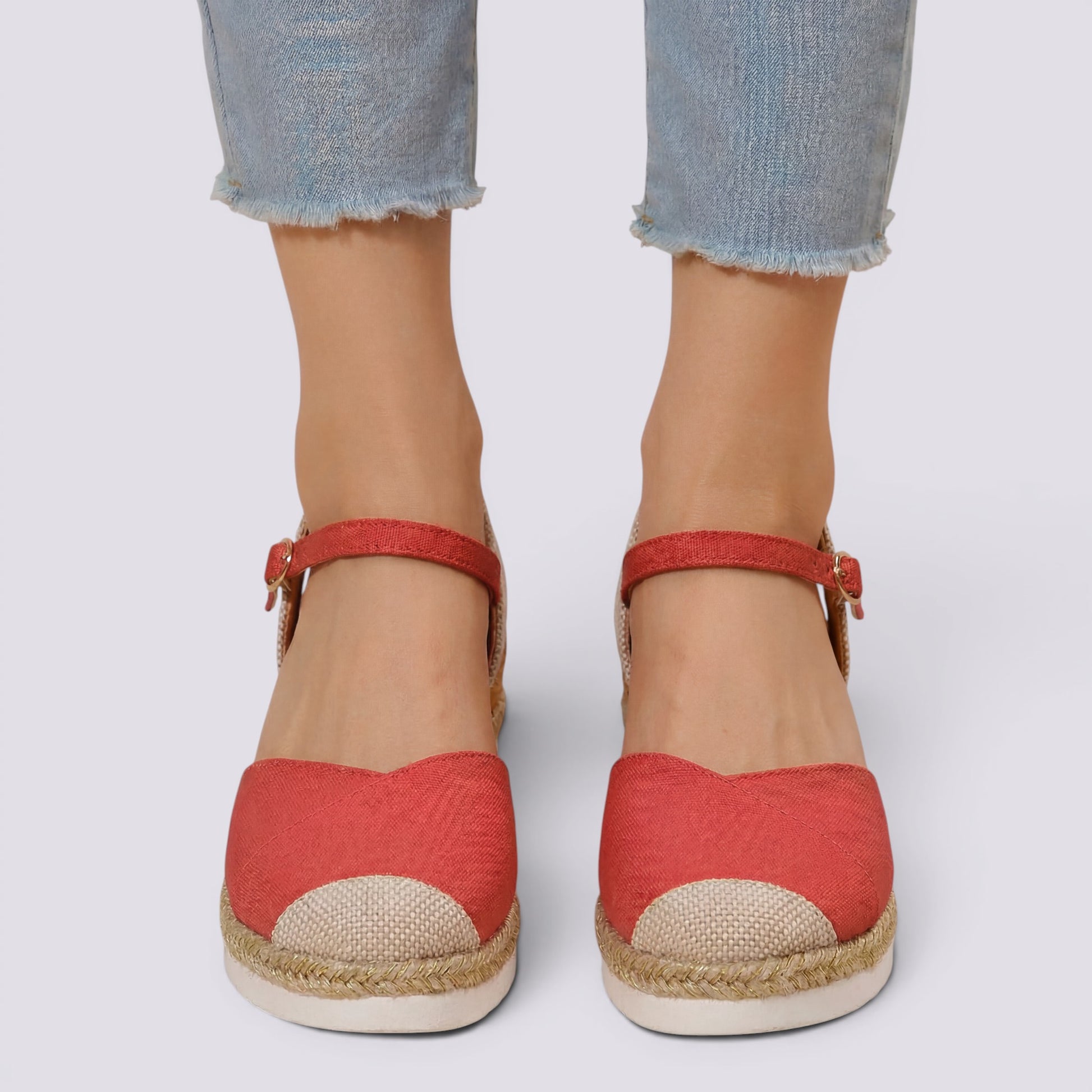 Sandalias Cuña Mujer Cerradas