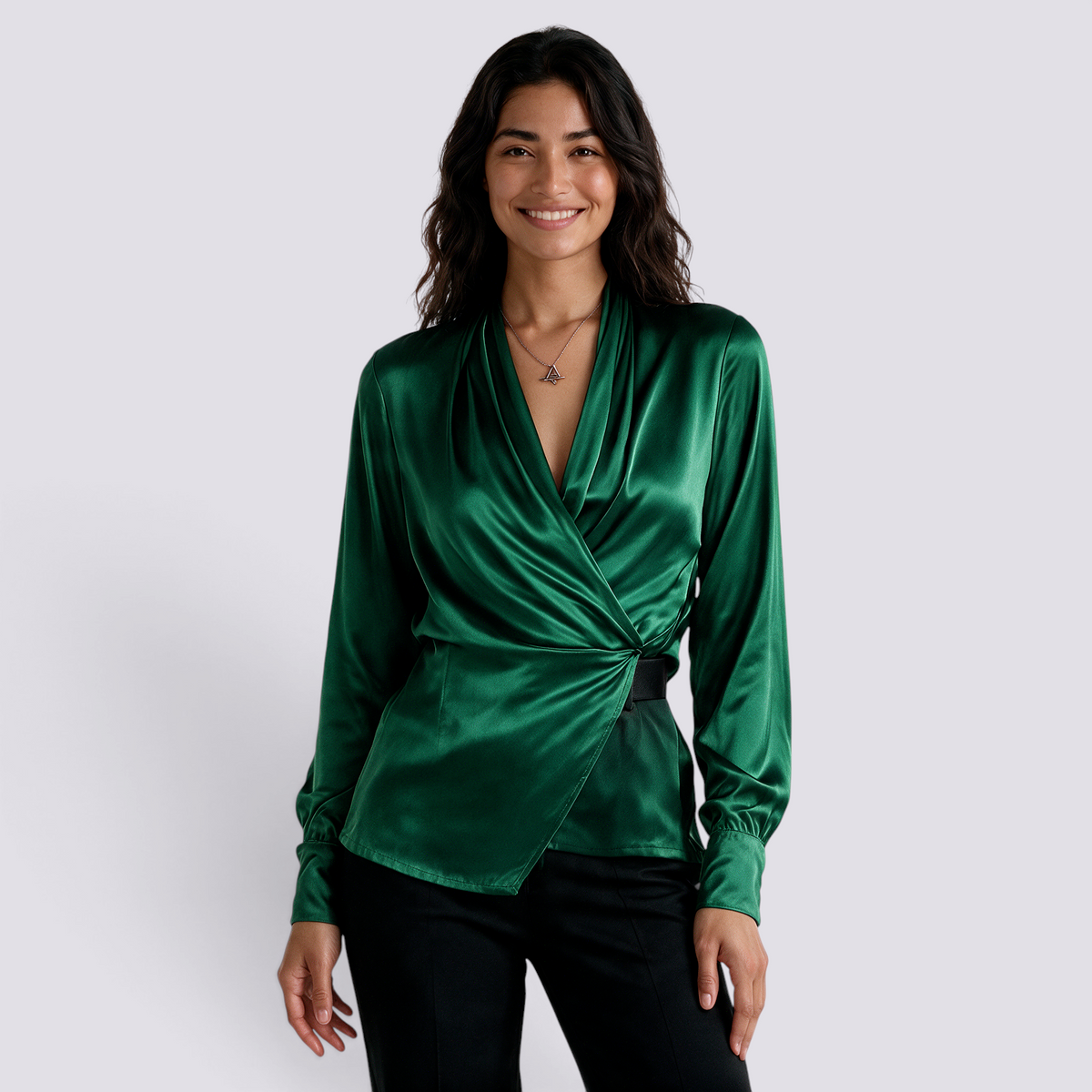 Camisa Satinada Mujer Escote Cruzado Elegante - Verde Front