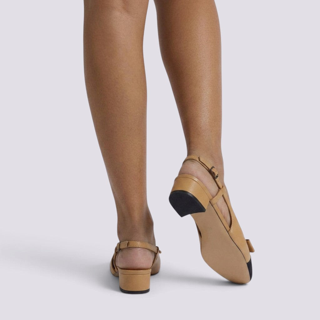 Sandalias Mujer de Piel Punta Cuadrada