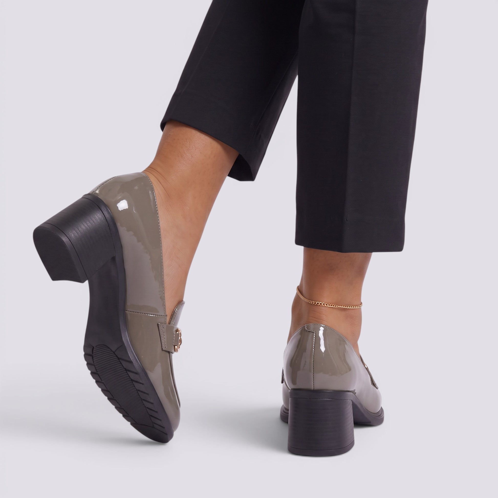 Zapatos Mocasín Mujer con Tacón Elegante