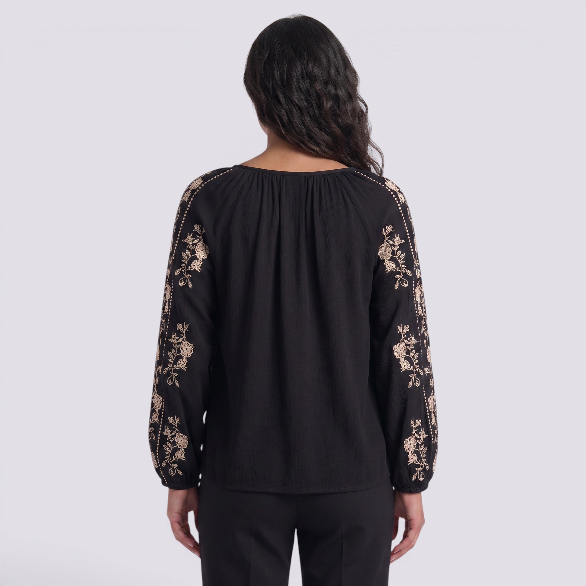 Blusa Mujer Manga Larga Bordada