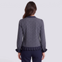 Blusa mujer de cuadros con cuello mao y volante plisado, vista trasera