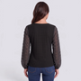 Blusa mujer negro de punto waffle con mangas de plumeti, espalda lisa, vista trasera