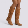 Botas Altas Mujer Caña Arrugada Efecto Ante - Camel - vista frontal