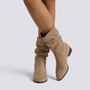 Botas caña media mujer slouch punta fina beige vista frontal