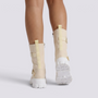 Botas militares mujer caña media beige vista trasera