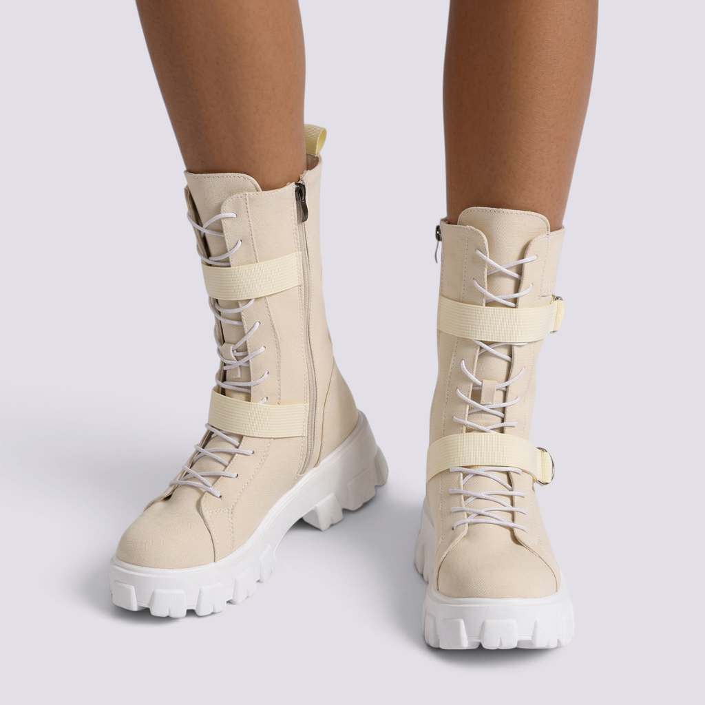 Botas militares mujer caña media beige vista frontal