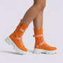 Botas militares mujer caña media naranja vista lateral