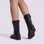 Botas mujer caña media con doble hebilla en negro, vista trasera