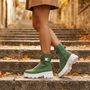 Botines Militares Mujer Lona con Plataforma - Verde - ambiente otoño