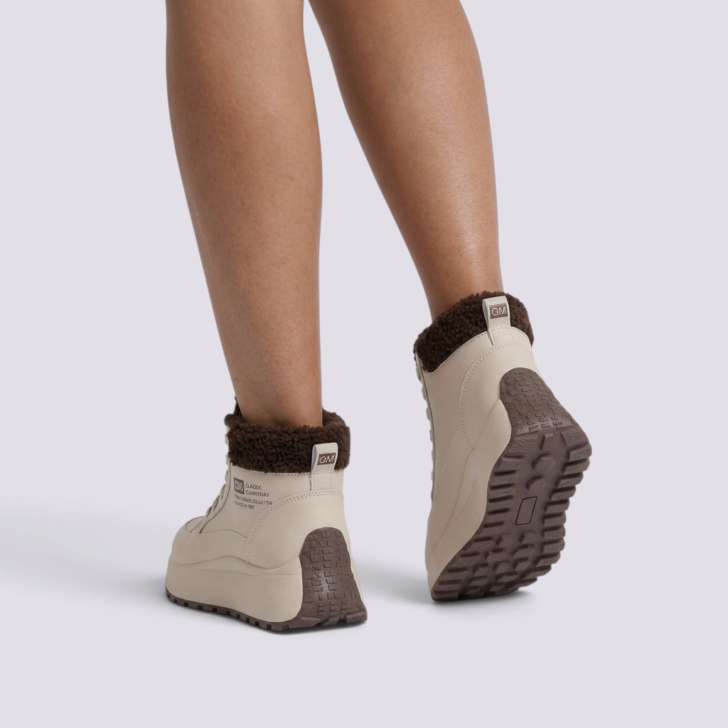 Botines Mujer Deportivos Forro Borreguito Beige y Marrón - vista trasera