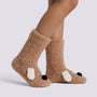 Calcetines altos de casa mujer perrito en camel, vista lateral