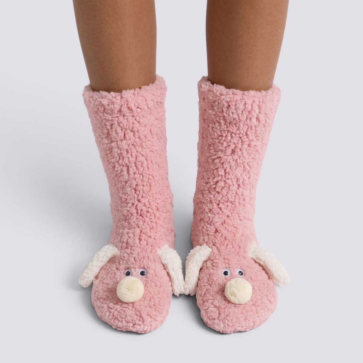 Calcetines altos de casa mujer perrito en rosa, vista frontal