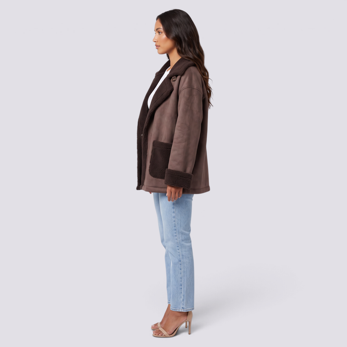 Chaqueta holgada mujer efecto ante marrón con forro borreguito, vista lateral