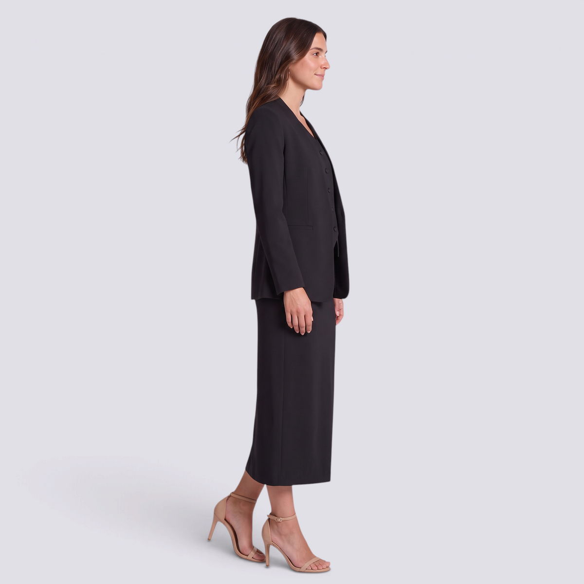 Conjunto mujer blazer chaleco y falda midi negro, vista lateral