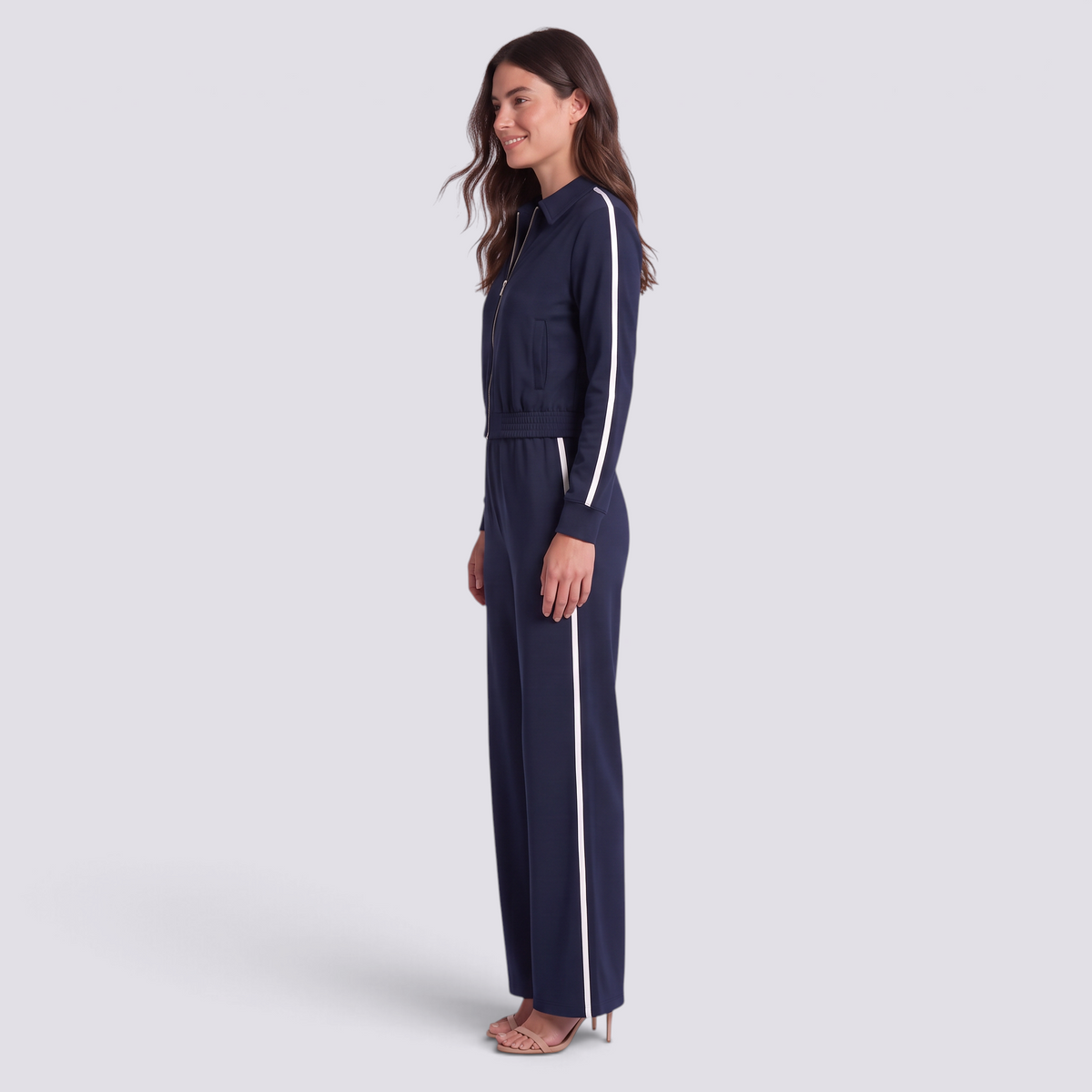 Conjunto deportivo mujer chaqueta corta y pantalón ancho, Azul Marino, vista lateral
