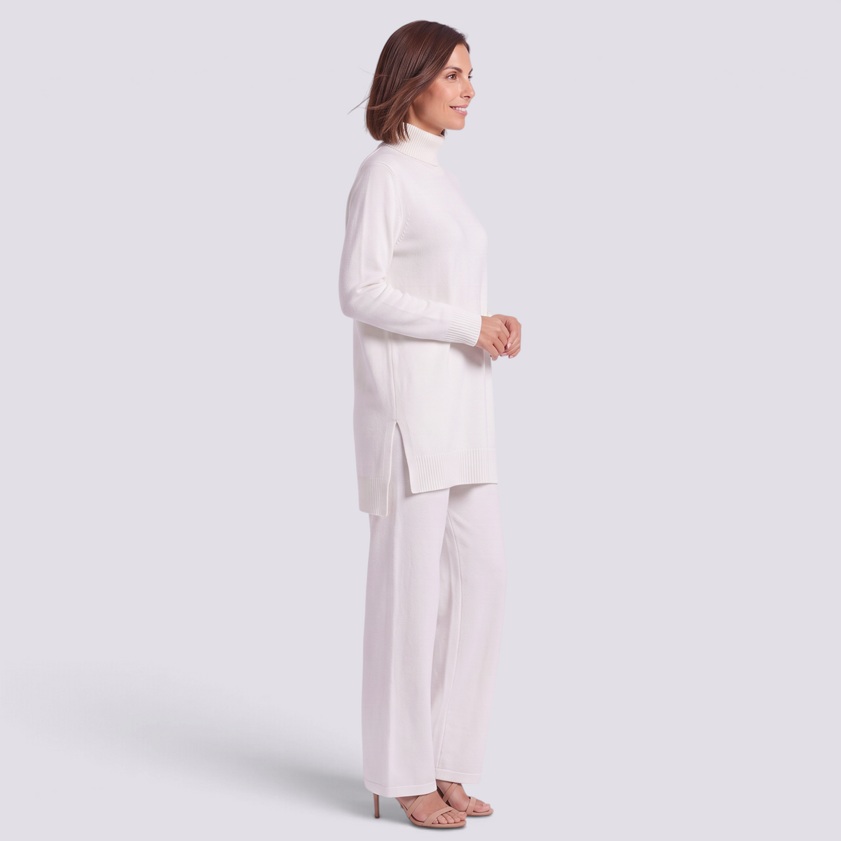 Conjunto jersey largo y pantalón ancho mujer en blanco, vista lateral