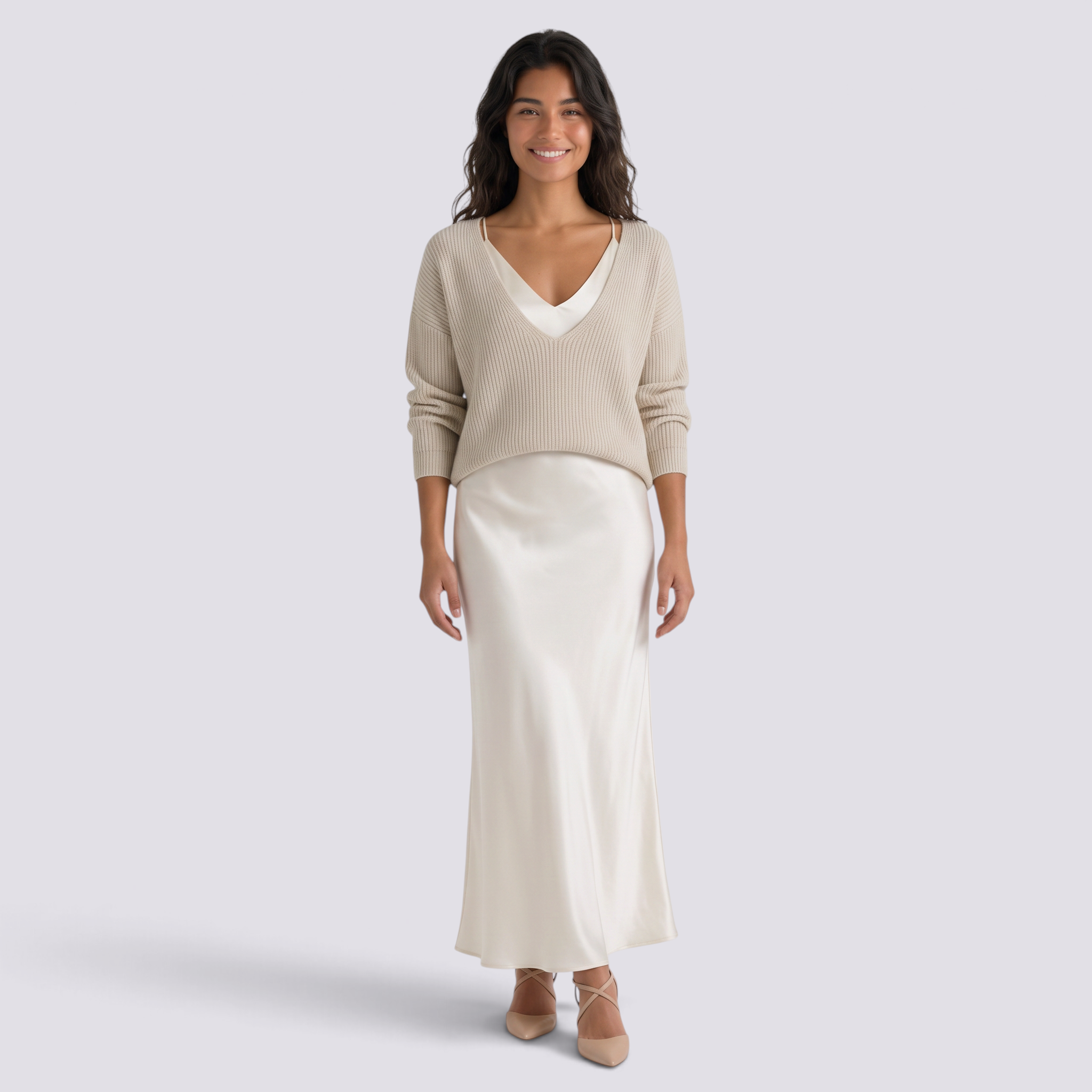 Conjunto vestido lencero satinado y jersey mujer en marfil, vista frontal