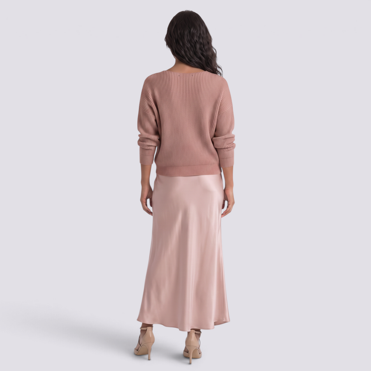 Conjunto vestido lencero satinado y jersey mujer en rosa, vista trasera