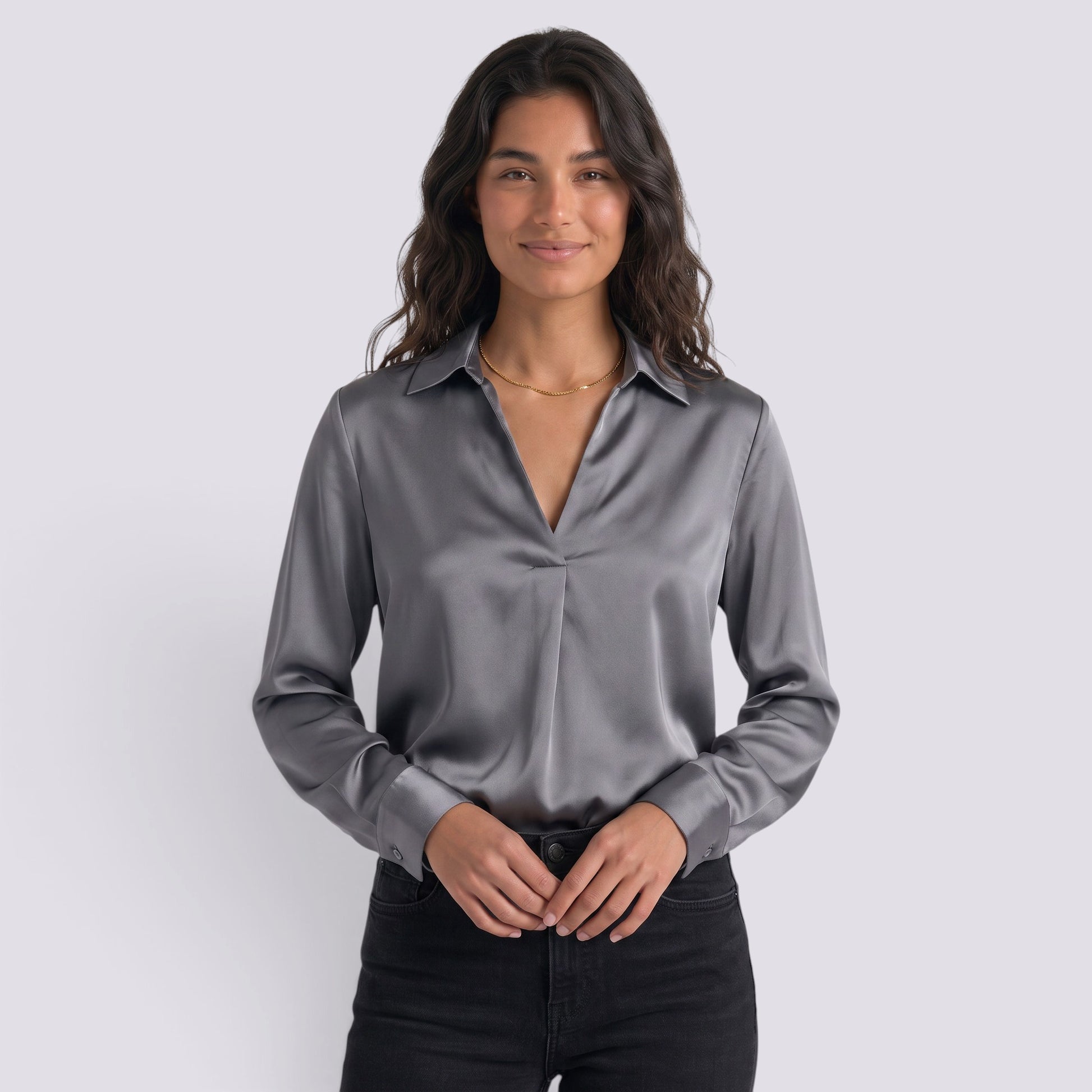 Camisa Mujer Satinada Cuello V Manga Larga