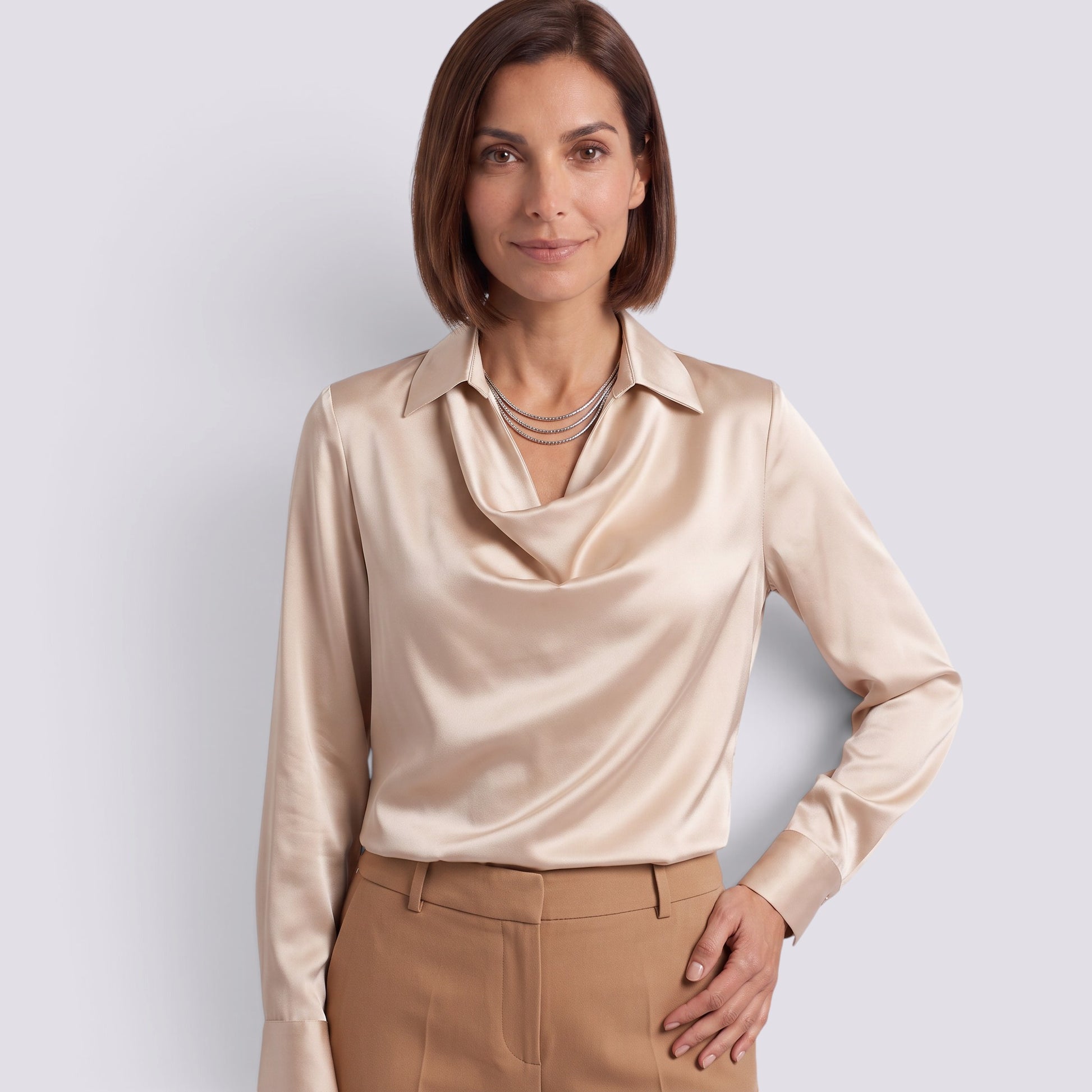 Blusa Mujer Satinada Manga Larga Cuello Drapeado