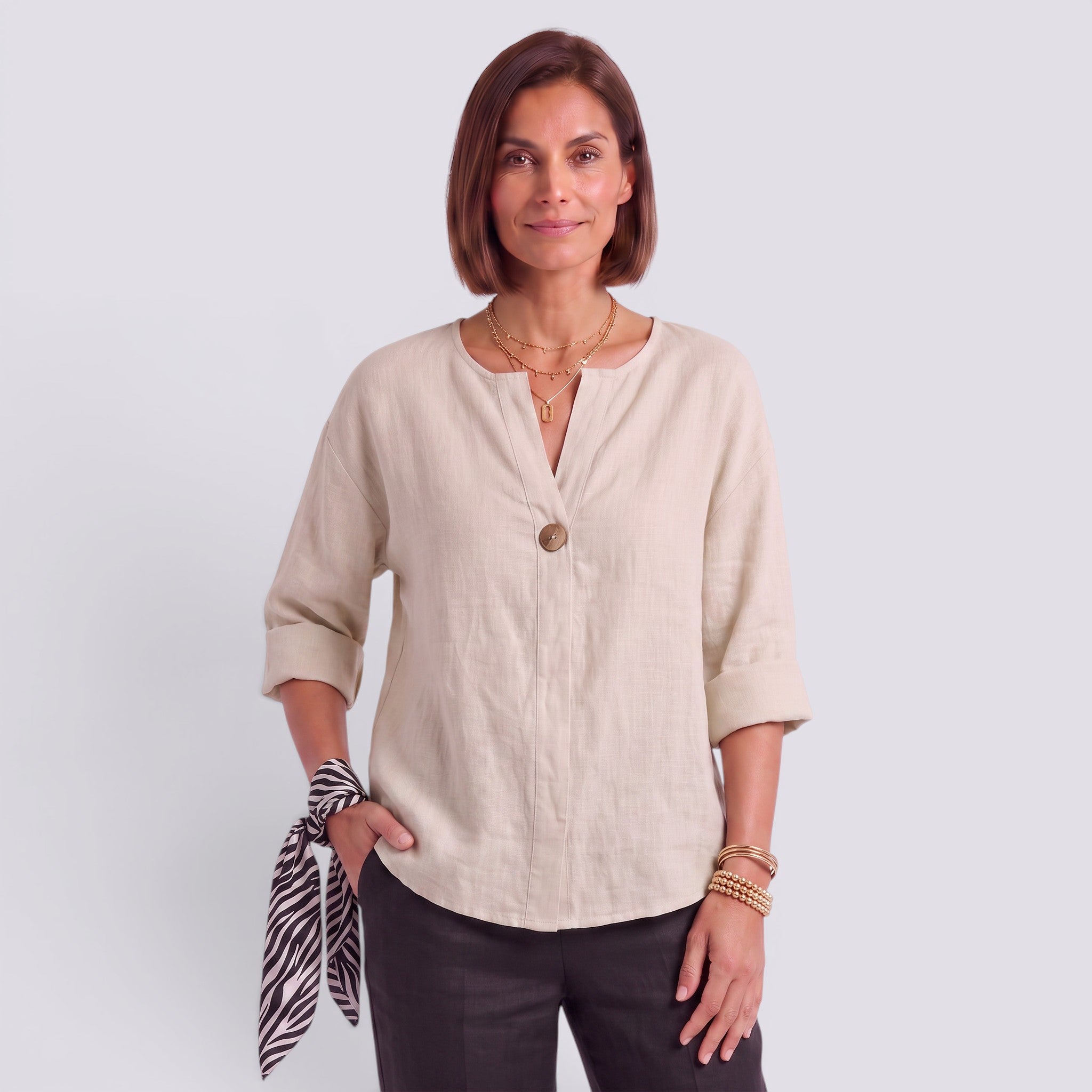 Blusa Mujer Elegante Manga Larga Escote Pico Botonada