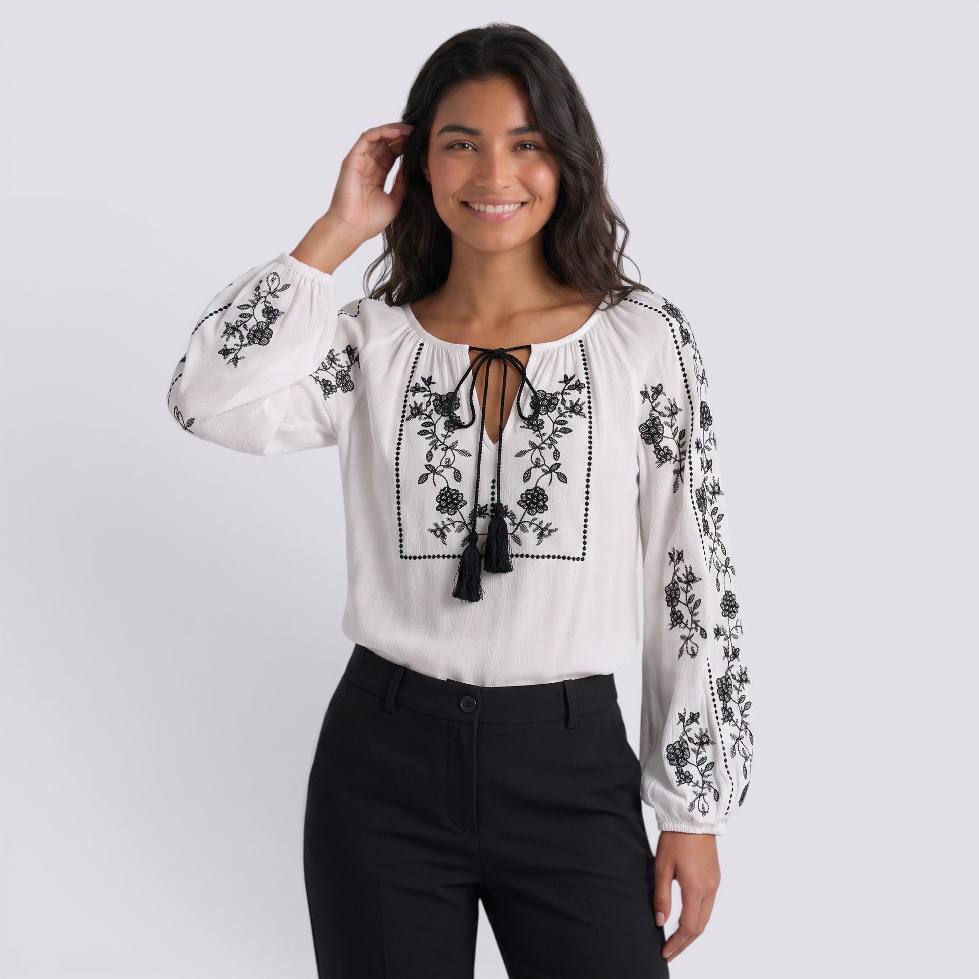 Blusa Mujer Manga Larga Bordada