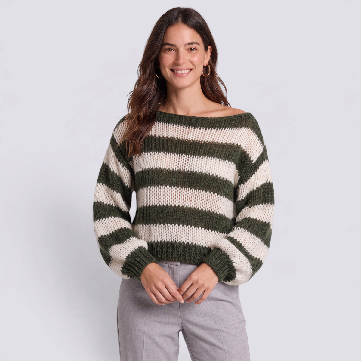 Jersey mujer rayas anchas cuello barco en verde oliva y crema, vista frontal