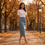 Falda lápiz mujer cintura alta - look de otoño al aire libre