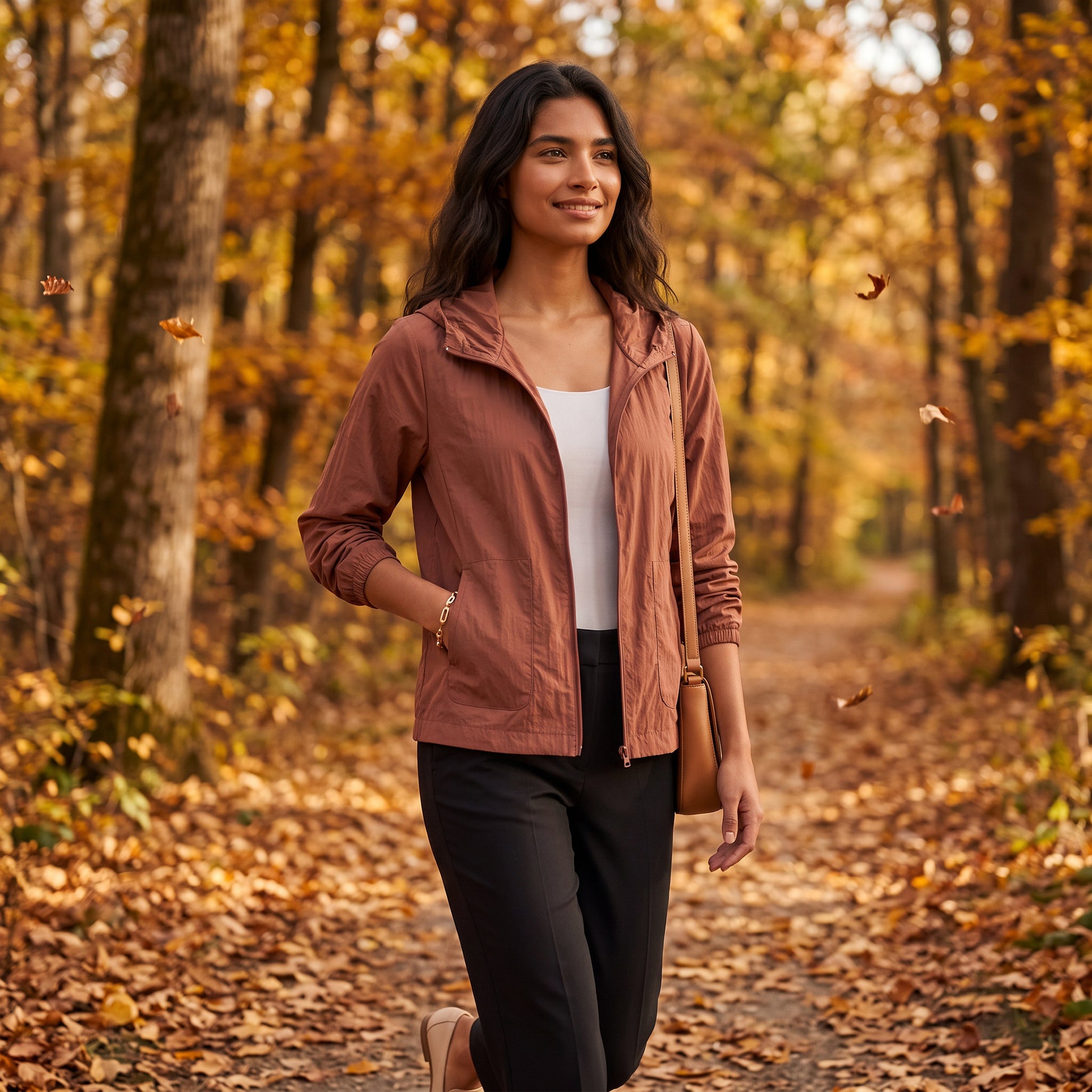 Chaqueta Mujer Ligera con Capucha