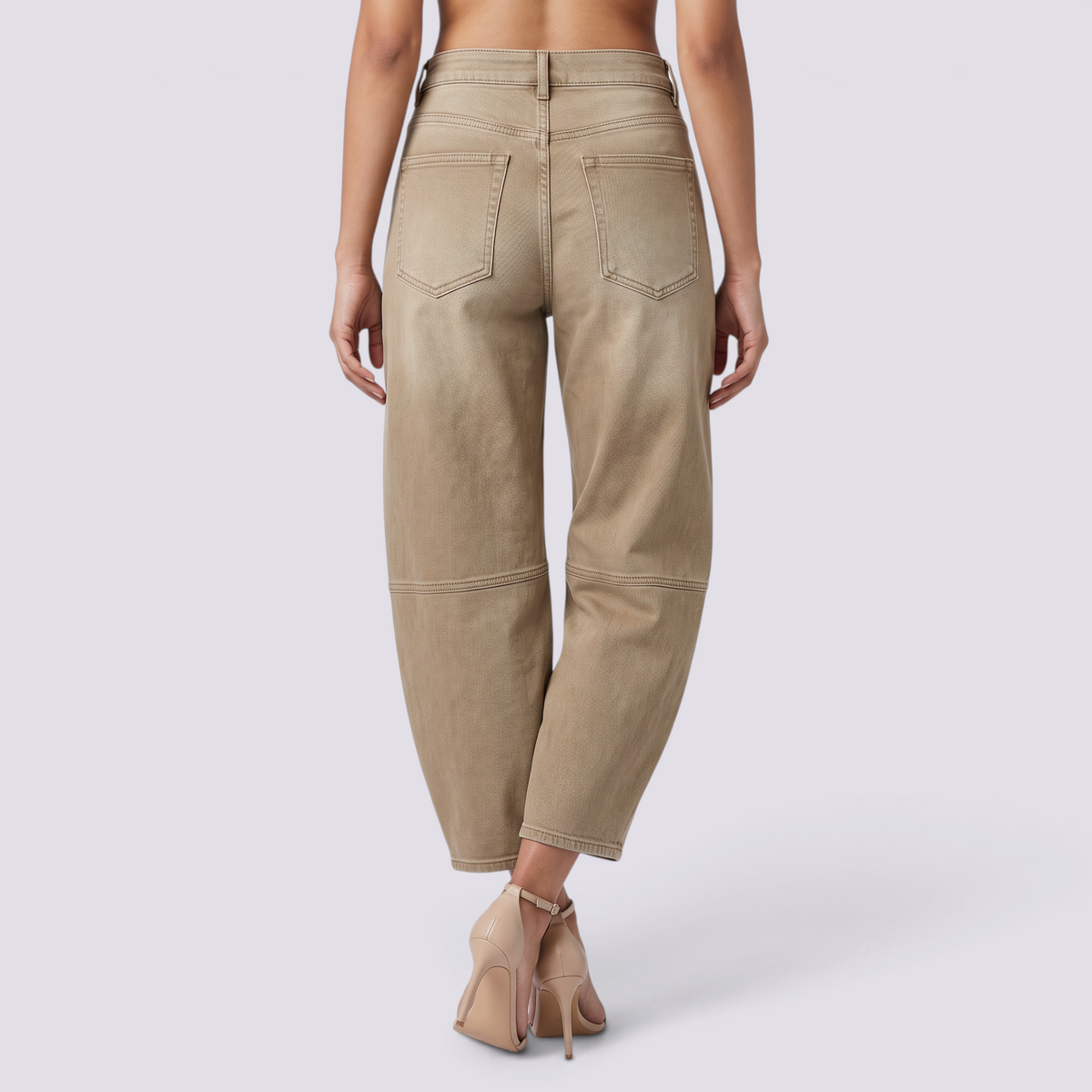 Pantalón balloon de mujer efecto vaquero en caqui, vista trasera