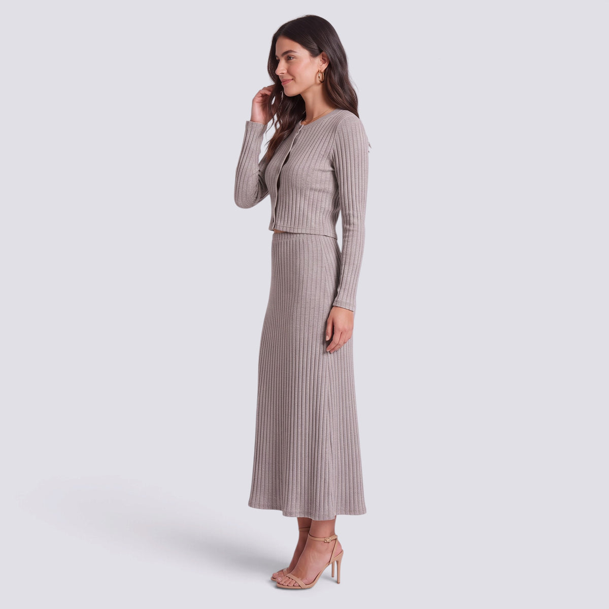 Conjunto Punto Mujer Cárdigan Falda Midi