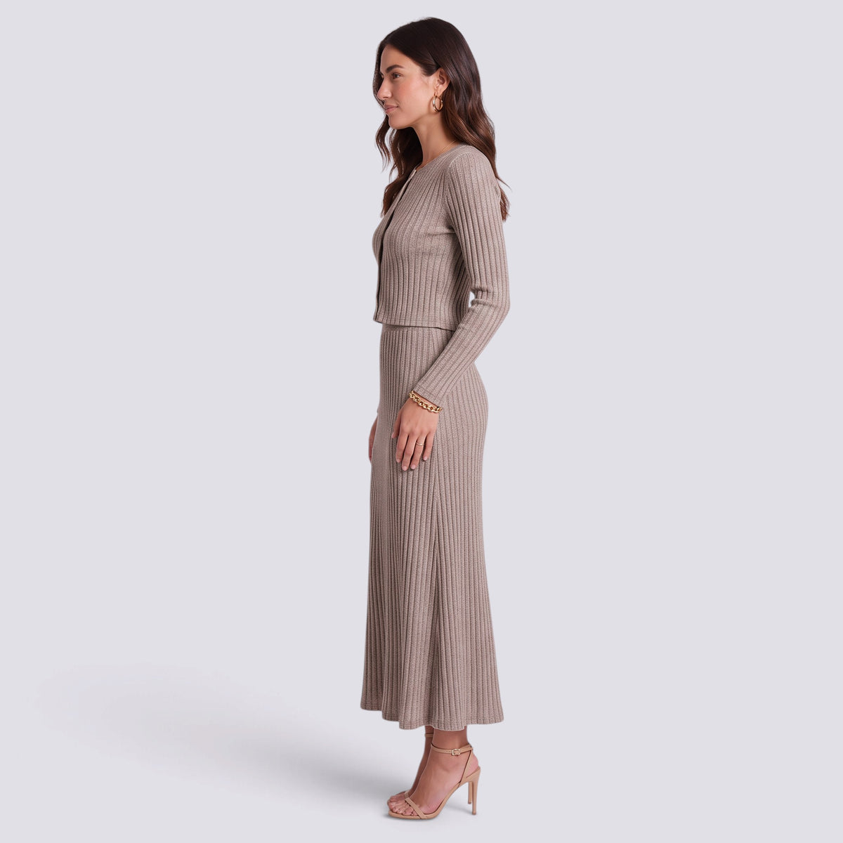 Conjunto Punto Mujer Cárdigan Falda Midi