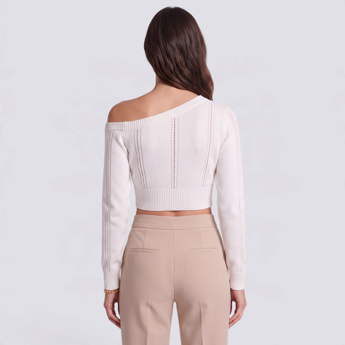 Jersey corto de mujer con hombro descubierto en blanco, vista trasera