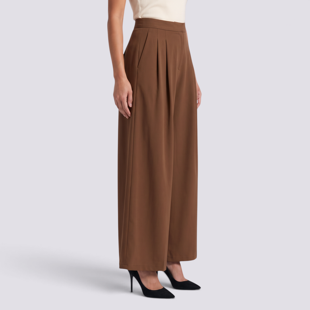 Pantalón Palazzo Plisado Mujer - Marrón - Perfil