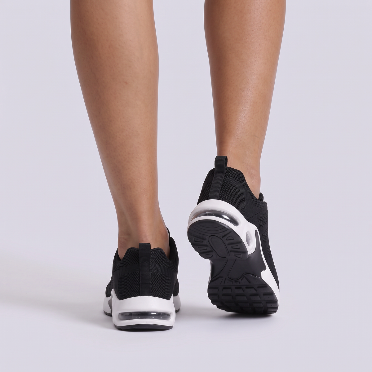 Zapatillas deportivas de mujer de malla, color Negro, vista trasera