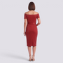 Vestido midi brillante hombros descubiertos rojo, vista trasera