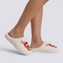 Zapatillas de casa mujer borreguito con motivo de reno con gorro de Papá Noel, vista lateral
