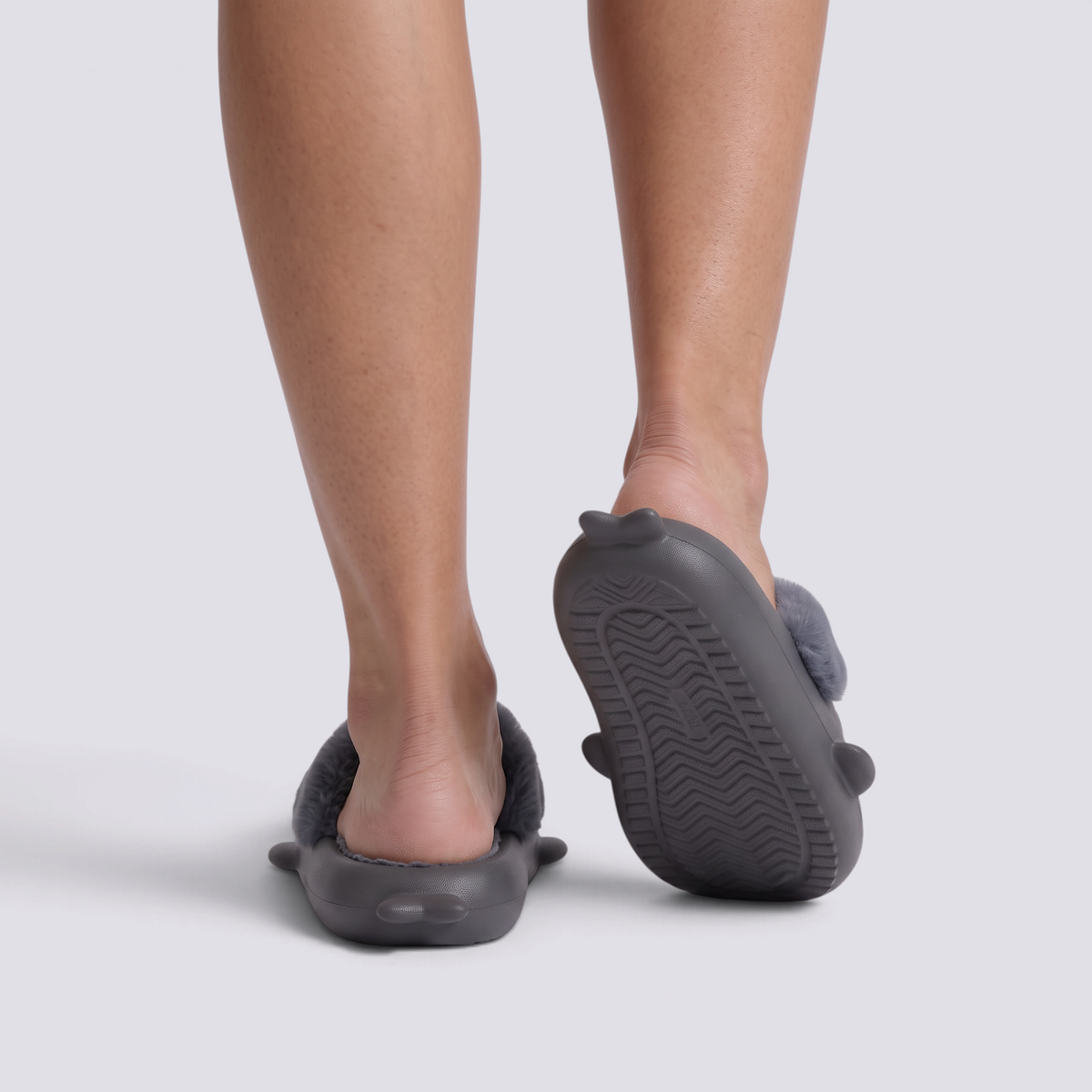 Zapatillas de casa mujer tiburón gris antracita con forro de peluche extraíble, vista trasera