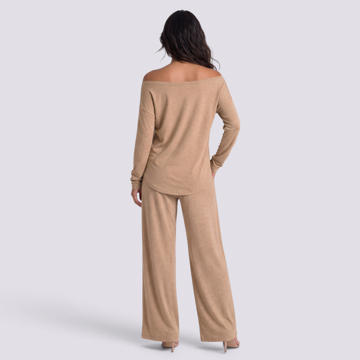 Conjunto Mujer Camiseta Hombros Descubiertos y Pantalón Ancho Caqui vista trasera