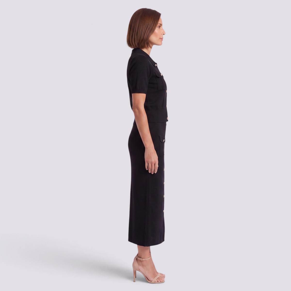 Conjunto punto mujer polo y falda con botones, negro, vista lateral