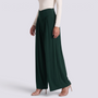 Pantalón palazzo mujer extra ancho con frunces en verde oscuro, vista lateral