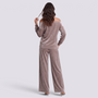 Conjunto Mujer Hombro Asimétrico y Pantalón Ancho - Marrón Topo - trasera