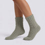 Calcetines de casa mujer mullidos caña media en color Verde, vista lateral