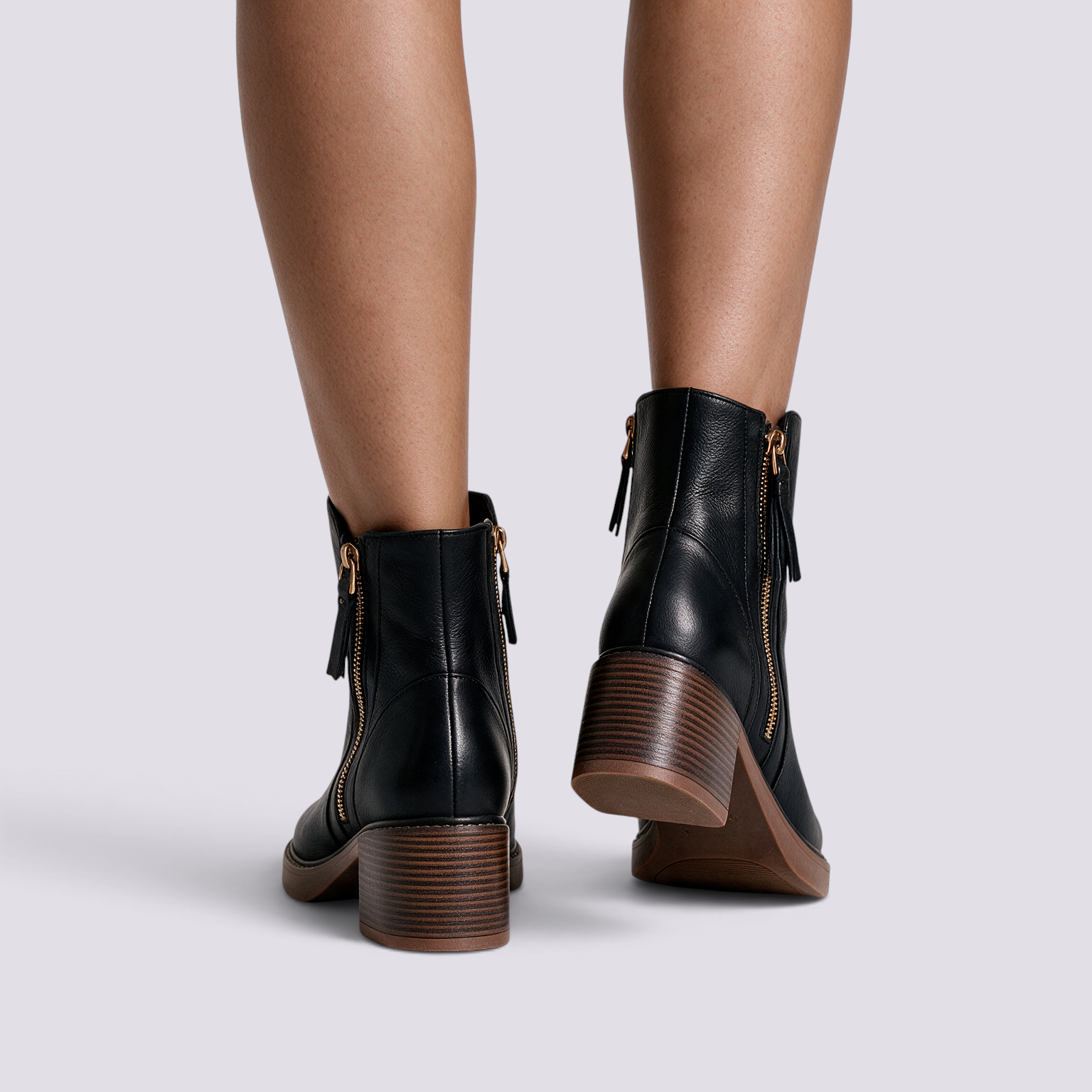 Botines Chelsea de Tacón Grueso Mujer - Negro - Vista Trasera