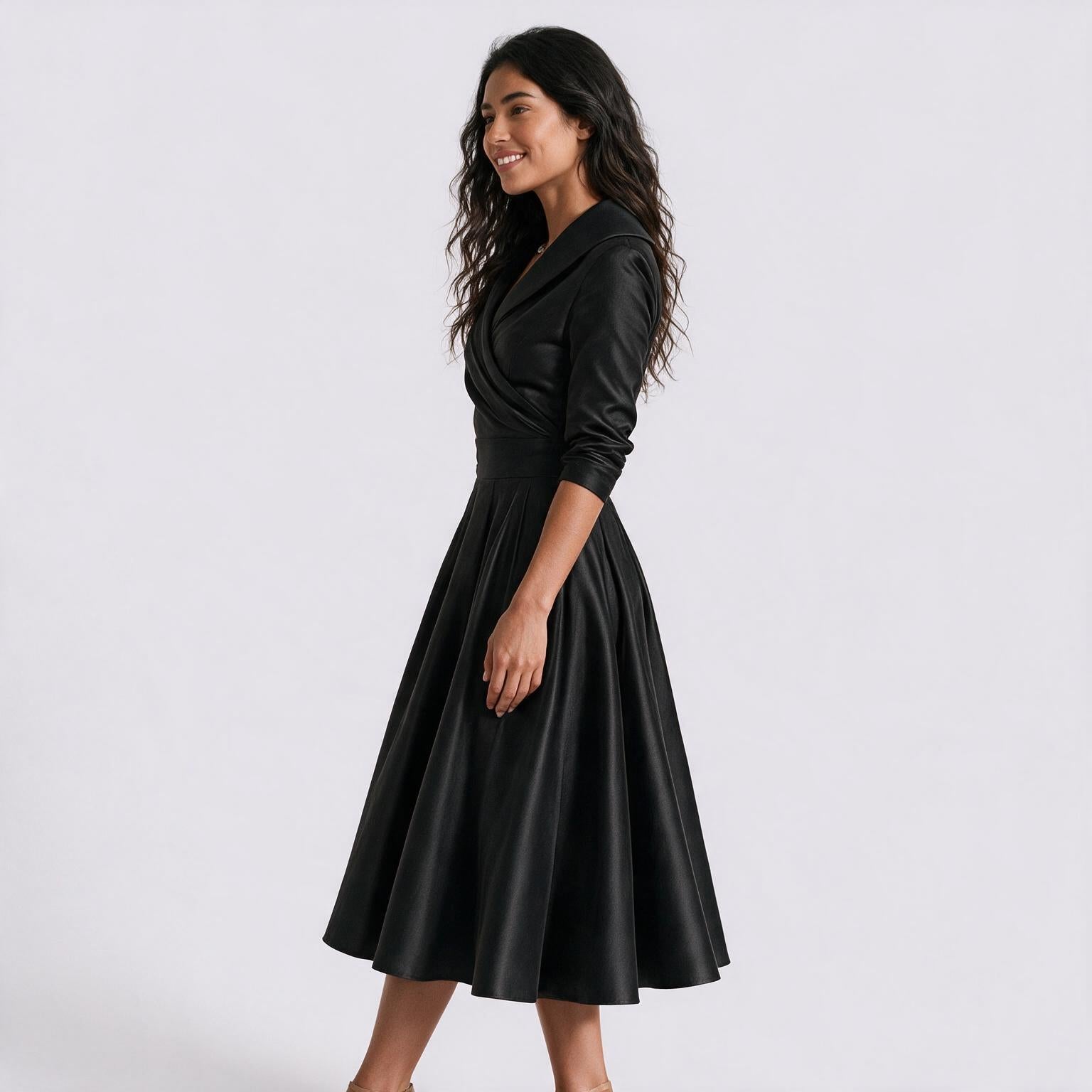 Vestido entallado manga larga color negro, vista lateral