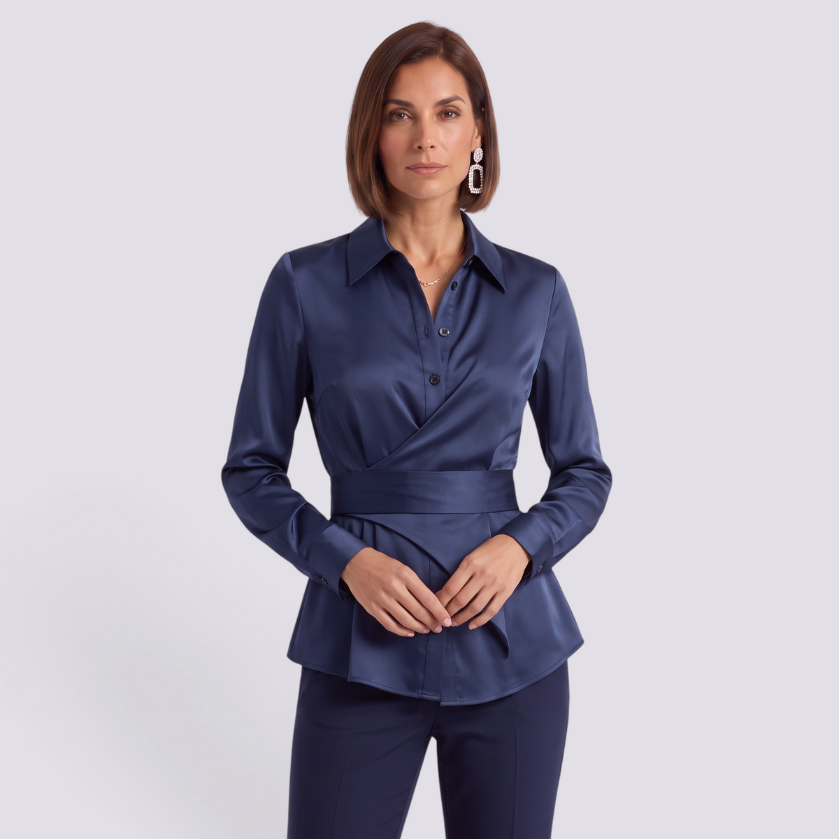 Camisa Satinada Mujer Cinturón Cruzado - Azul Marino - Frontal
