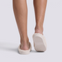 Zapatillas de casa mujer borreguito con motivo de reno con gorro de Papá Noel, vista trasera