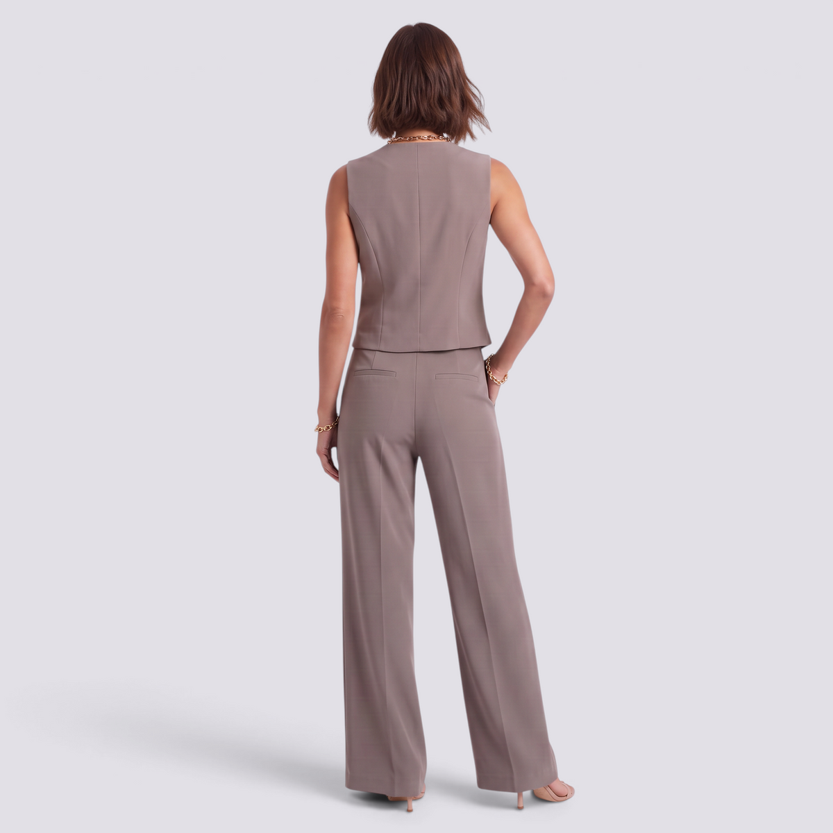 Conjunto chaleco sastre y pantalon palazzo mujer, gris claro, vista posterior