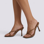 Sandalias de tacón de dedo mujer bronce vista lateral